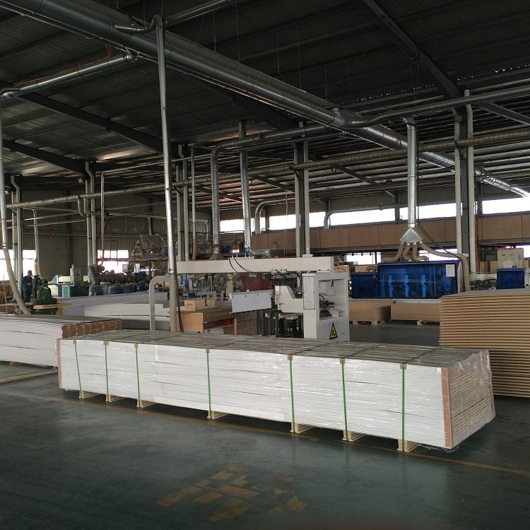 workshop of MDF moulding