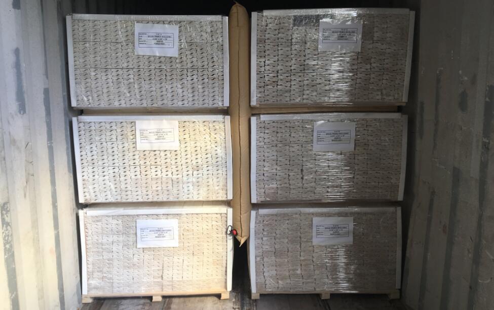 Container Loading Photo